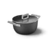 Smeg Faitout Bas Aluminium Antiadhésif 24 Cm Noir Mat Avec Couvercle En Verre Trempé -Peuyer Magasin 133002 0 1 Faitout bas aluminium antiadhesif 24 cm noir mat avec couvercle en verre trempe Smeg