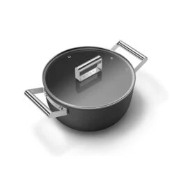 Smeg Faitout Bas Aluminium Antiadhésif 24 Cm Noir Mat Avec Couvercle En Verre Trempé -Peuyer Magasin 133002 2 1 Faitout bas aluminium antiadhesif 24 cm noir mat avec couvercle en verre trempe Smeg