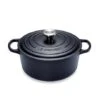Le Creuset Cocotte Fonte Rond 26 Cm Noir 1 Le Creuset Cocotte Fonte Rond 26 Cm Noir -Peuyer Magasin 213183 0 2 Cocotte fonte rond 26 cm noir Le Creuset
