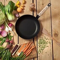 De Buyer Poêle 24 Cm Choc B Bois -Peuyer Magasin 281004 1 2 Poele 24 cm choc B Bois De Buyer